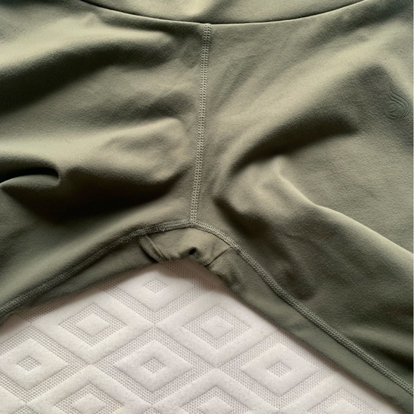 Ryderwear motion 7/8 scrunch bum leggings medium - Picture 8 of 12